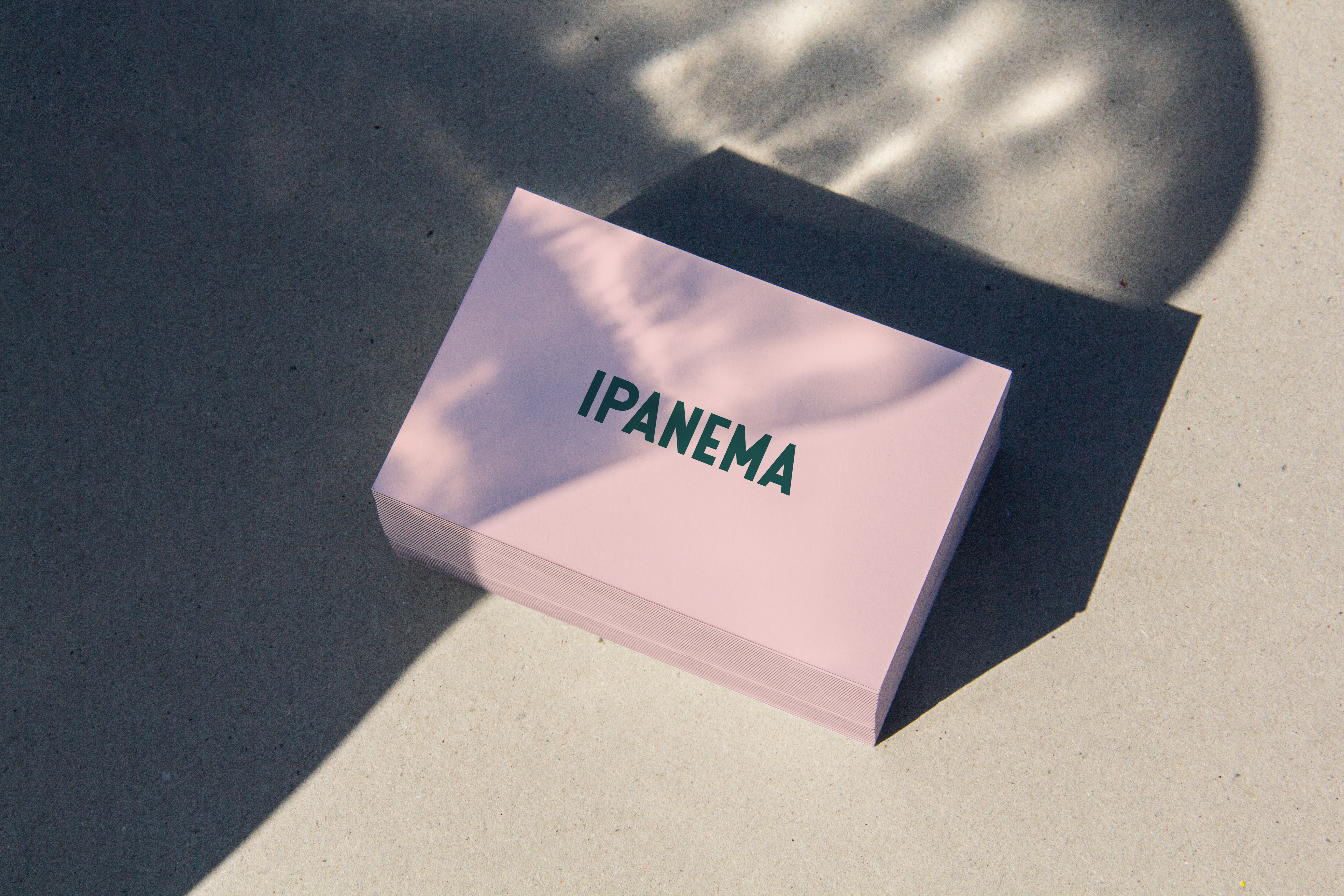 ipanema pink box
