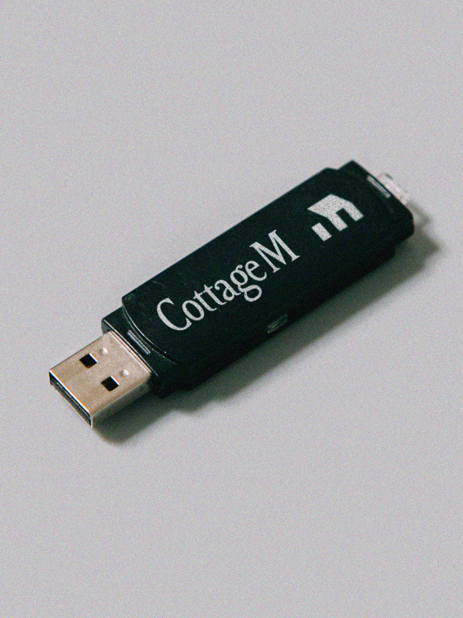 Cottage M USB